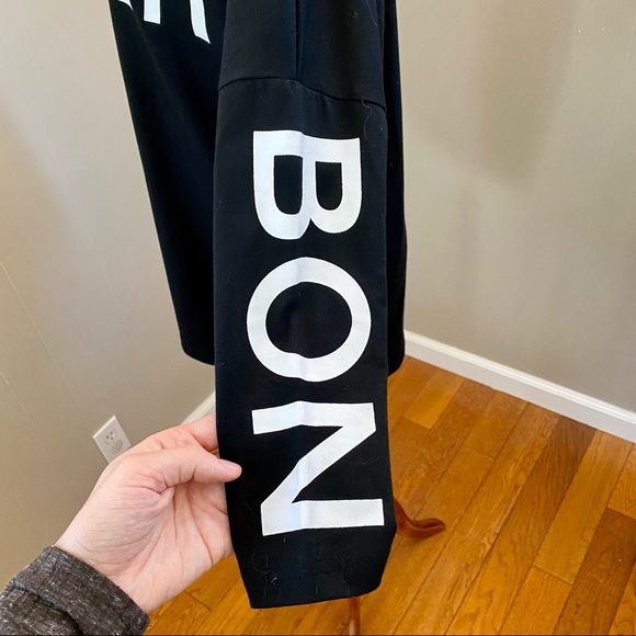 Black High-Low Top - Picture 3 of 9